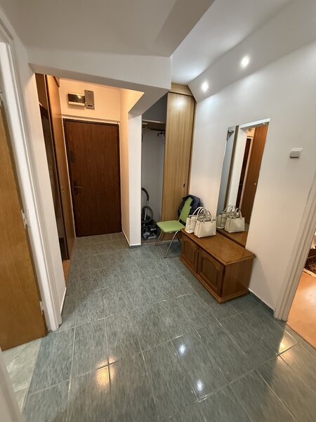 Drumul Taberei, Plazza, str. Valea Florilor