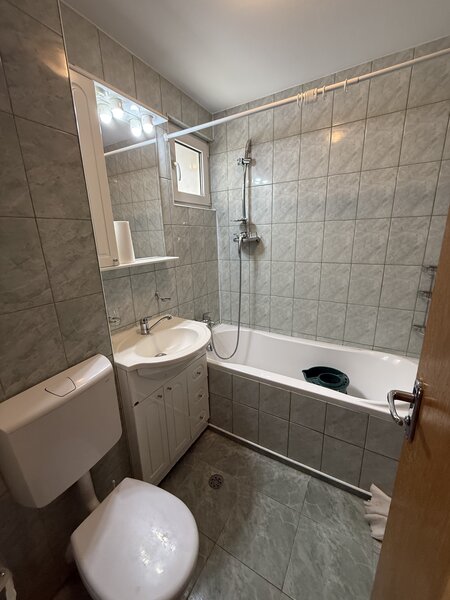 Drumul Taberei, Plazza, str. Valea Florilor