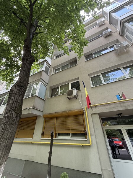 Drumul Taberei, Plazza, str. Valea Florilor